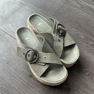 Zara Women's Khaki Mules with Buckle